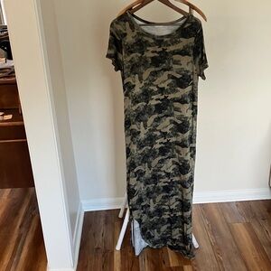 ODDY Camouflage Print Maxi Dress